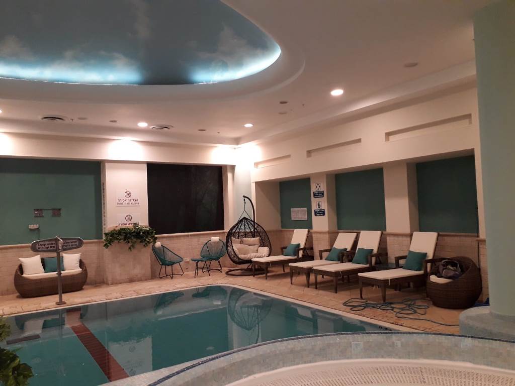 ספא מלון קראון פלאזה חיפה