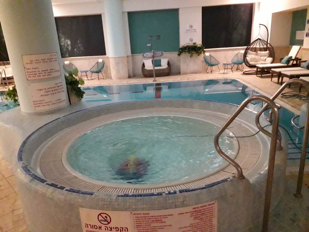 ספא מלון קראון פלאזה חיפה