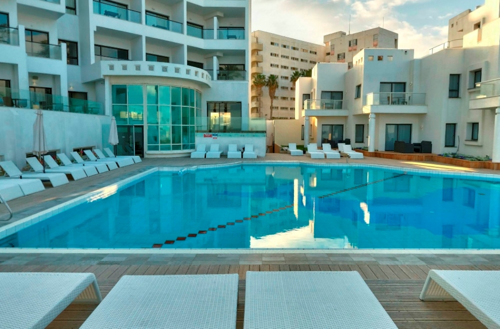 ספא מלון סי לייף